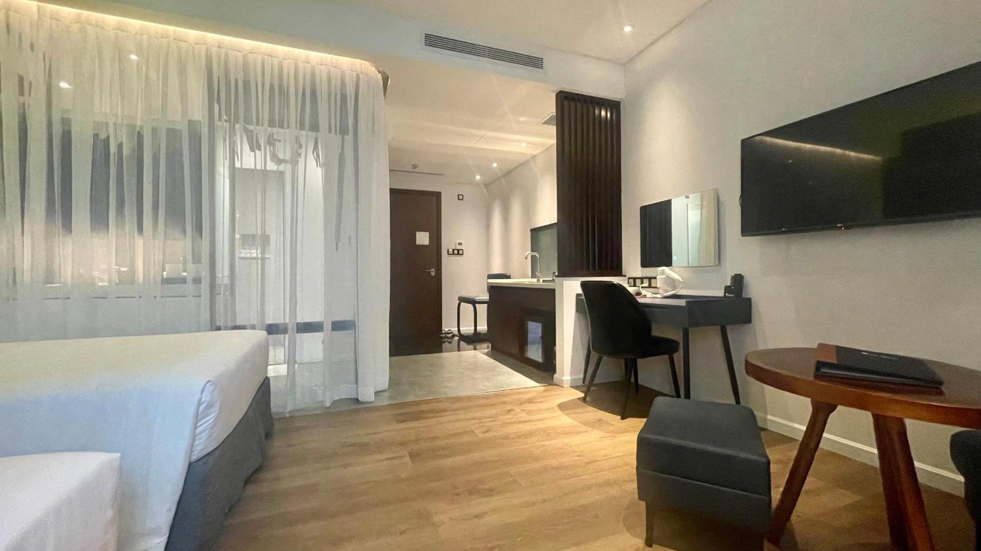 Newcc Hotel And Serviced Apartment Quảng Ngãi Eksteriør billede